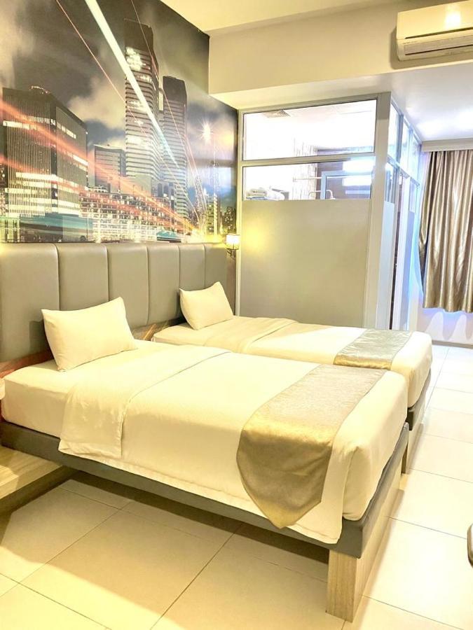Os Hotel Tanjung Uncang Sagulung Exterior photo